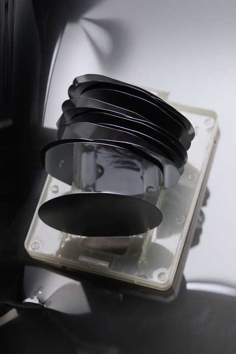 Beyond Overwhelm - Somatic tools for shifting from individual struggle to a collective one - Berlin - 17.01.2026 11:00