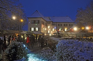 Weihnachtsmarkt am Schloss