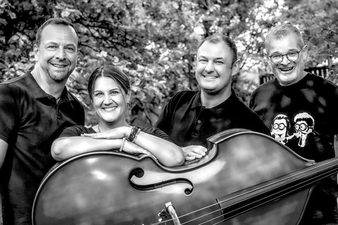 Kaminabend im Foyer mit Drinks und Snacks - Bad Arolsen - 28.02.2026 19:30