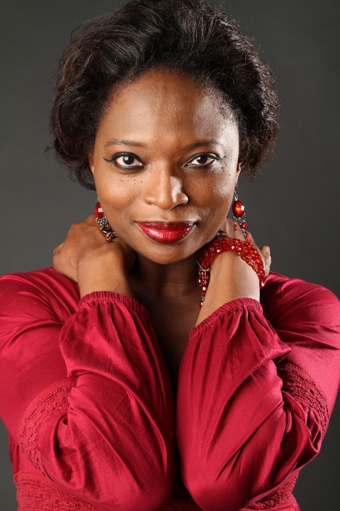 Titilayo Adedokun - 50 Shades of Fairytales - Augsburg - 01.02.2026 18:00