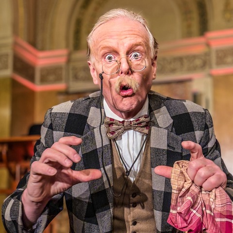 Eine Feuerzangenbowle - Wiesbaden - 27.03.2026 19:30