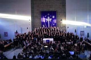 Wolfgang Amadeus Mozart: Gro�e Messe in c-moll KV 427 - Oberhachinger Ch�re & Kammerochester Oberhaching