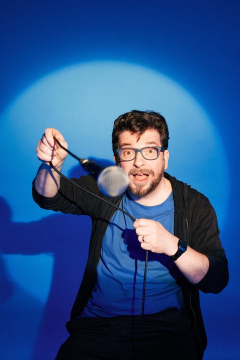 Hennes Bender - „Alter Falter“ (Vorpremiere) - Fl�rsheim am Main - 04.10.2026 20:00