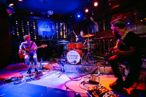 Cosmic Latte - Lauenau - 11.04.2026 20:00