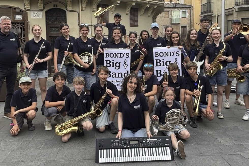 Am Freitag, 19. Dezember, gibt die Bonds Bigband ein Adventskonzert um 19 Uhr im Reforum Binzen. - Badische Zeitung TICKET