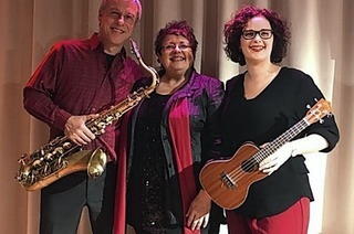 Das Gospel-Jazz-Trio „Manara“ l�dt in der ehemaligen Spitalkirche in Breisach zum Weihnachtskonzert ein