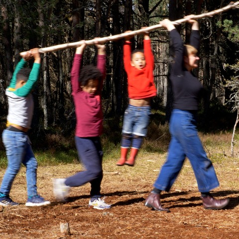 Barrowland Ballet (GB): Family Portrait (alle Altersgruppen) - Heerlen - 01.03.2026 13:00