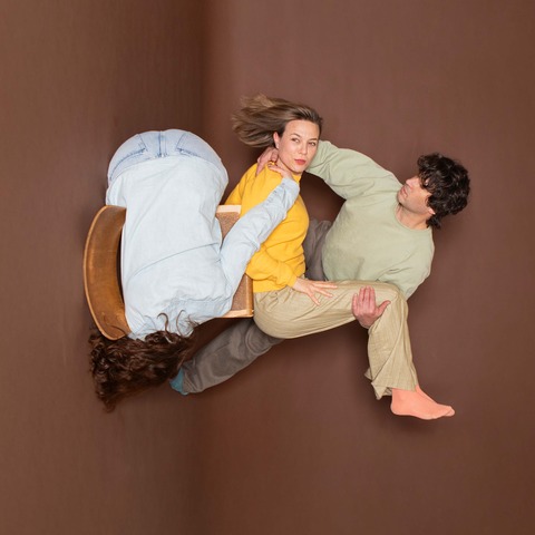 AUFRECHT IN DIE SCHR�GLAGE - Theater mit Blasmusik f�r eine wankende Spezies - Berlin - 21.02.2026 20:00