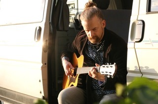 Joe Bennick - Singer-/Songwriter