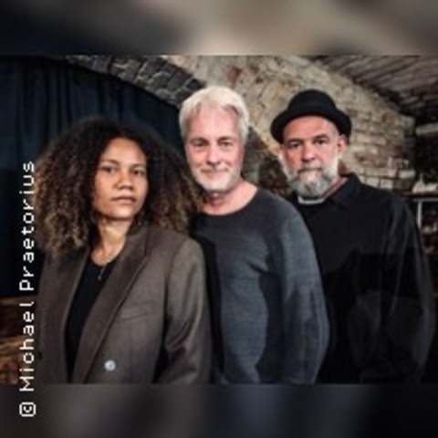 Schmidbauer & K�lberer laden ein: Amy Warning - BURGKIRCHEN A.D. ALZ - 08.10.2026 19:30