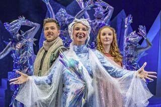Das Theater Liberi inszeniert das Familienmusical "Schneek�nigin" in der Oberrheinhalle Offenburg