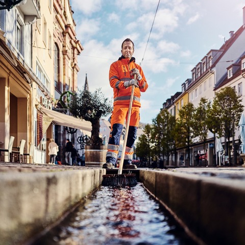 Freiburgs B�chle-Tour - Unterwegs mit Stocky, dem B�chleputzer - Freiburg - 09.03.2026 16:00