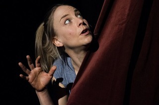 KITZELEIEN - Der Tanz der Wut