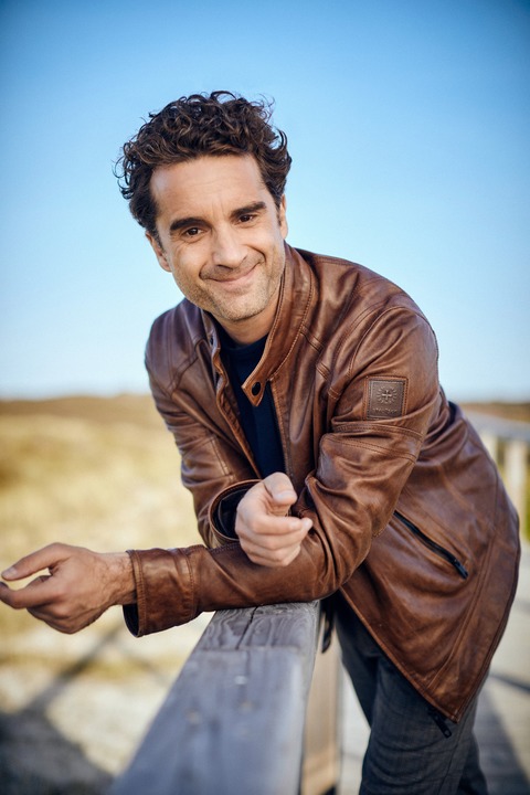 Oliver Wnuk - Wnuk denkt laut und liest was vor - Frankfurt - 30.11.2026 20:00