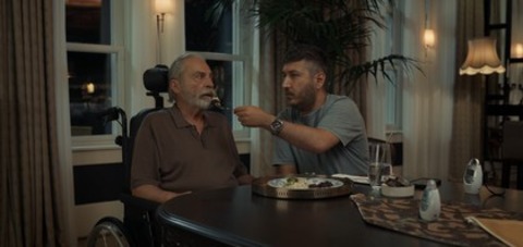 Soyut Disavurumcu Bir Dostlugun Anatomisi Veyahut Yan Yana - Kehl - 16.01.2026 21:15