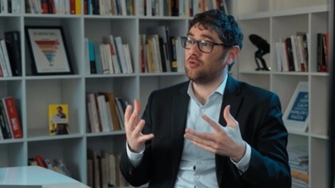 Weltkarriere einer L�ge - Freiburg - 11.01.2026 13:40