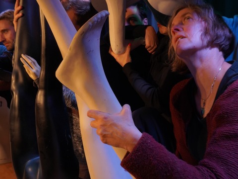 MadMix vom Offenen Kunstverein zeigt: „Holz mit Puls“ (12+) - Potsdam - 13.03.2026 20:00