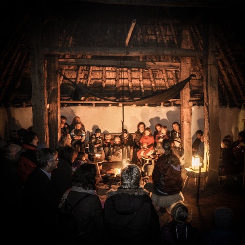 Urige Geschichten am Feuer im historischen Wohnstallhaus - V�rstetten - 18.01.2026 12:00