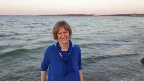 Birte St�hrmann „Das Gl�ck schmeckt nach Meer: Die Bonbonkocherei“ - L�beck - 07.05.2026 19:30