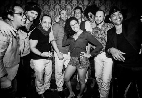 Rom�n y sus Timberos - Tanz in den Mai mit den Salsaleros und Salsaleras! - F�rth - 30.04.2026 20:00