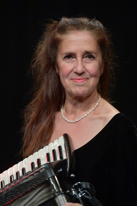 Kuss und Umarmung - Freiburg - 27.02.2026 19:30