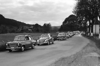 Der Vortrag „Von Karrenwegen, Steigen und Autopisten“ findet online �ber die Volkshochschule Freiburg statt