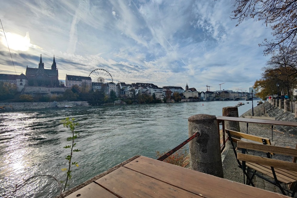 Das Caf� am Rhy - Basel