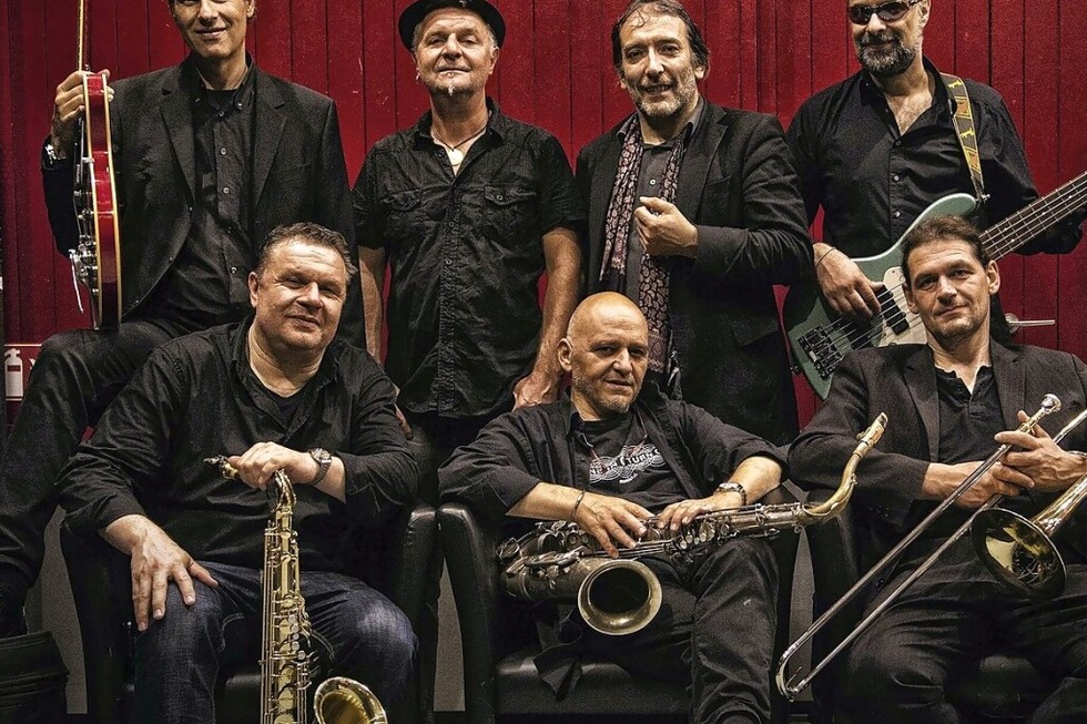 Die Band Blossbluez tritt im Theater am Kastelberg in Waldkirch-Kollnau auf - Badische Zeitung TICKET