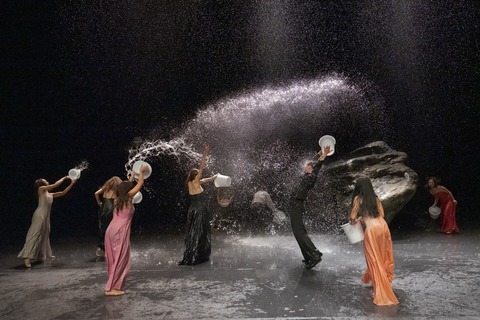 Vollmond - Ein St�ck von Pina Bausch - Wuppertal - 27.03.2026 19:30