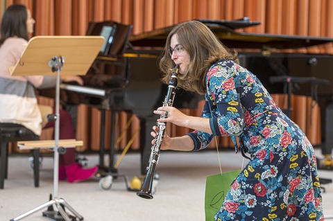 Kuschelkonzert f�r Kinder ab 0 Jahren - Elbland Philharmonie Sachsen „ Mazel Tov“ - Neustadt - 17.04.2026 16:00