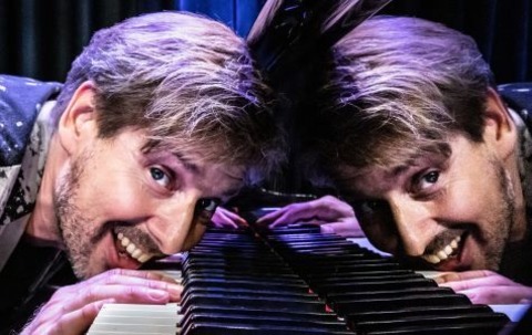 Daniel Helfrich: Ich hab mir gerade noch gefehlt - G�ttingen - 17.04.2026 20:15