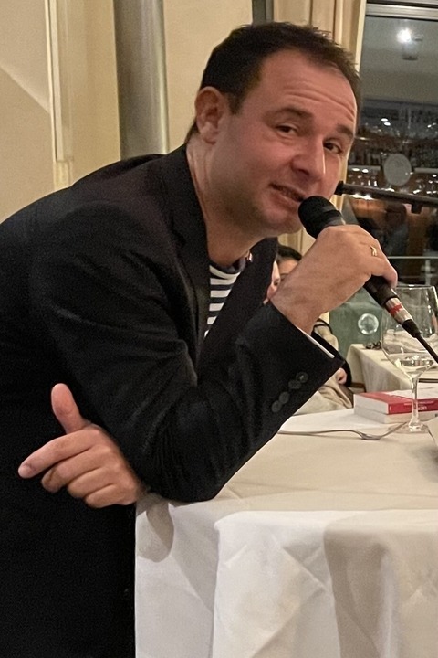 Essen-Lesen-Trinken „Strangut - Luc Verlains 10. Fall“ - Fr�ndenberg - 07.10.2026 19:00