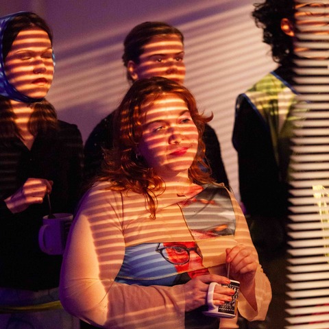 DIE M�SSIGGANGSTER - Die neue KIEZKLUB Produktion fragt: Wer arbeitet hier zu wenig? - Berlin - 22.02.2026 19:00