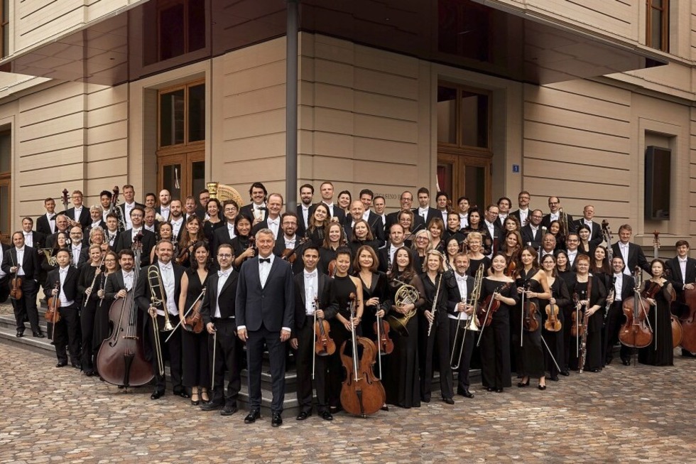 Sinfonieorchester Basel mit einer Auswahl von Gustav Mahlers Liedern und farbenfroher Tondichtung von Strauss - Badische Zeitung TICKET