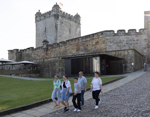 Die Burg von allen Seiten - Rundgang - Bad Bentheim - 14.04.2026 11:30