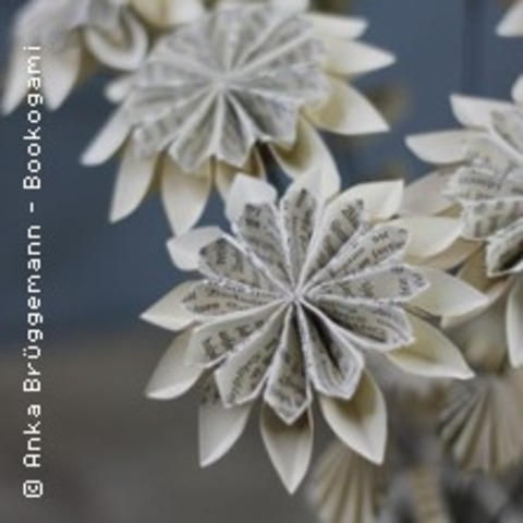 Origami-Blume Aus Alten B�chern - KASSEL - 04.07.2026 11:00