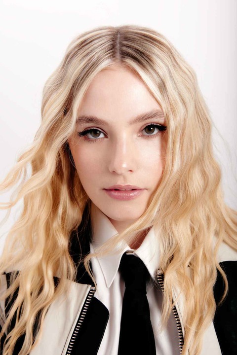 Familiensonntag: Esther Graf - W�rzburg - 02.08.2026 18:30