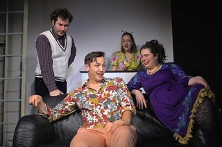 Das Theater Harrys Depot in der Spechtpassage feiert Premiere mit der Kom�die „Nein zum Geld“