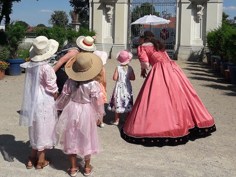 Louises Kinderkr�nung - Ein k�nigliches Erlebnis f�r kleine und gro�e Majest�ten. - Oranienburg - 29.08.2026 11:00