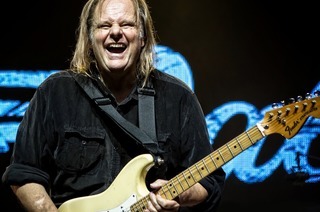 WALTER TROUT (US) - SIGN OF THE TIMES - EUROPEAN TOUR PART II