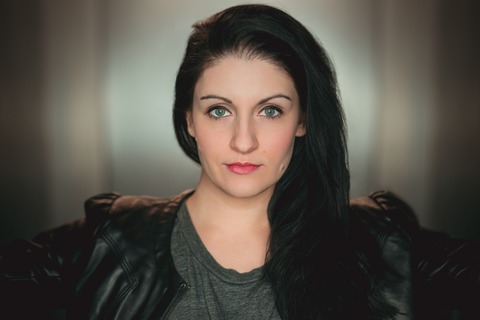 Lesung | Annika Strauss | REM - Reutlingen - 13.04.2026 19:30