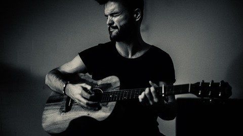 Basti M�ller - Karlsruhe - 24.04.2026 20:00