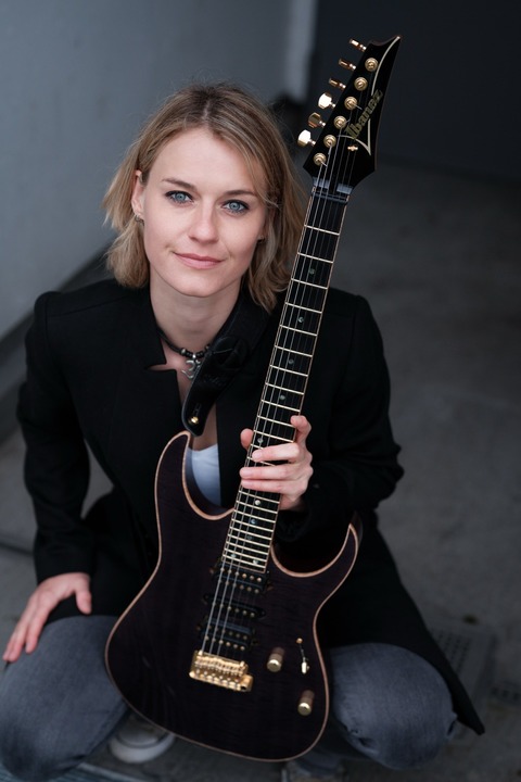 Yasi Hofer Trio - Best Of Tour 2026 - R�sselsheim am Main - 16.10.2026 20:00