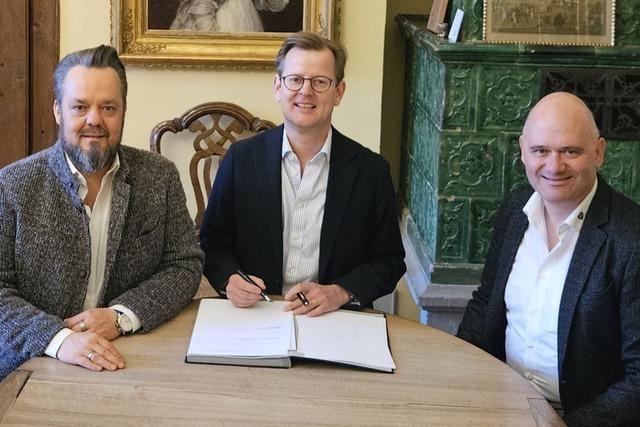 Etappensieg in Durbach: Winzergenossenschaft �bernimmt die Rebfl�chen von Schloss Staufenberg