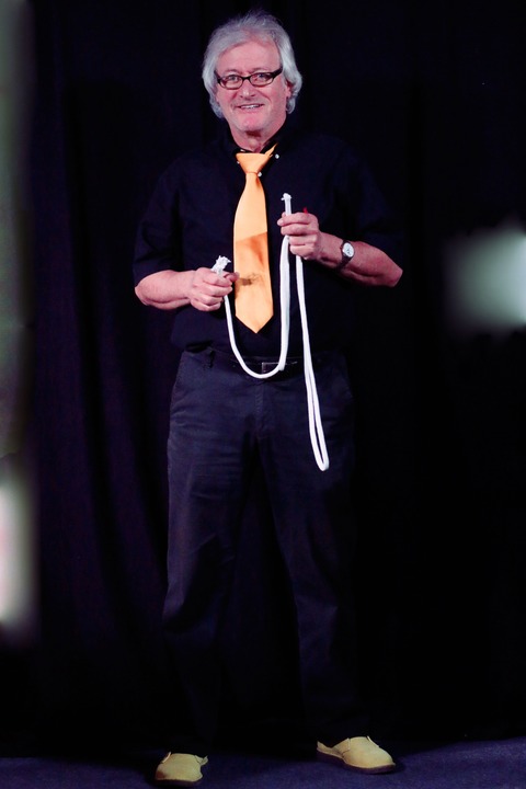 Carlo, der Zauberer - Zaubershow f�r Kinder - Uelzen - 29.11.2026 00:00