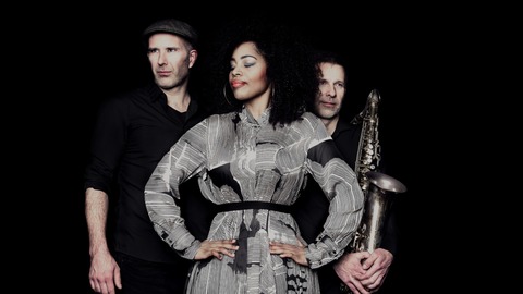 Jazzfr�hschoppen mit Linda Kyei Trio - Entspannter Jazz mit Weissw�rsten, Brezeln, Hefezopf and more - Sindelfingen - 10.05.2026 11:00