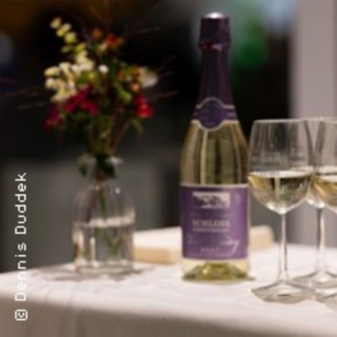 Ein Glas Kunst, bitte - T�bingen - 02.04.2026 18:00