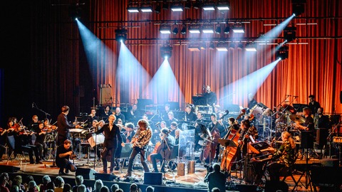 Rock meets Classic - Siggi Schwarz mit Band feat. Markus Engelstaedter & Frankfurter Sinfoniker - Rock-Highlights der 70er/80er - V�hringen - 20.03.2027 20:00