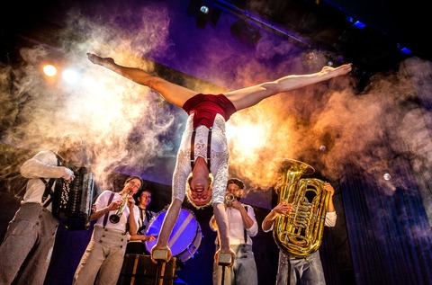 Hamburger Hafenvariet� - Aurich - 25.09.2027 20:00