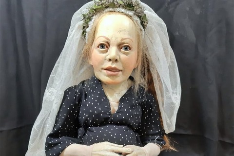 WENN ALLES AUSEINANDER F�LLT // Figurentheater f�r Menschen ab 13 Jahren - Berlin - 16.06.2026 10:00